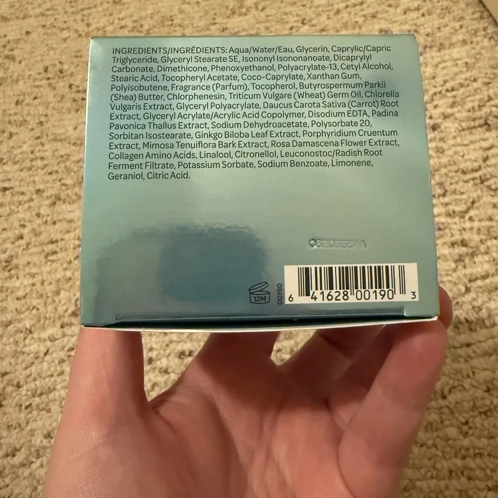 ELEMIS Pro-Collagen Marine Cream - White and Silver - Picture 3 of 4